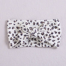 Load image into Gallery viewer, Mini headband - Snow Leopard
