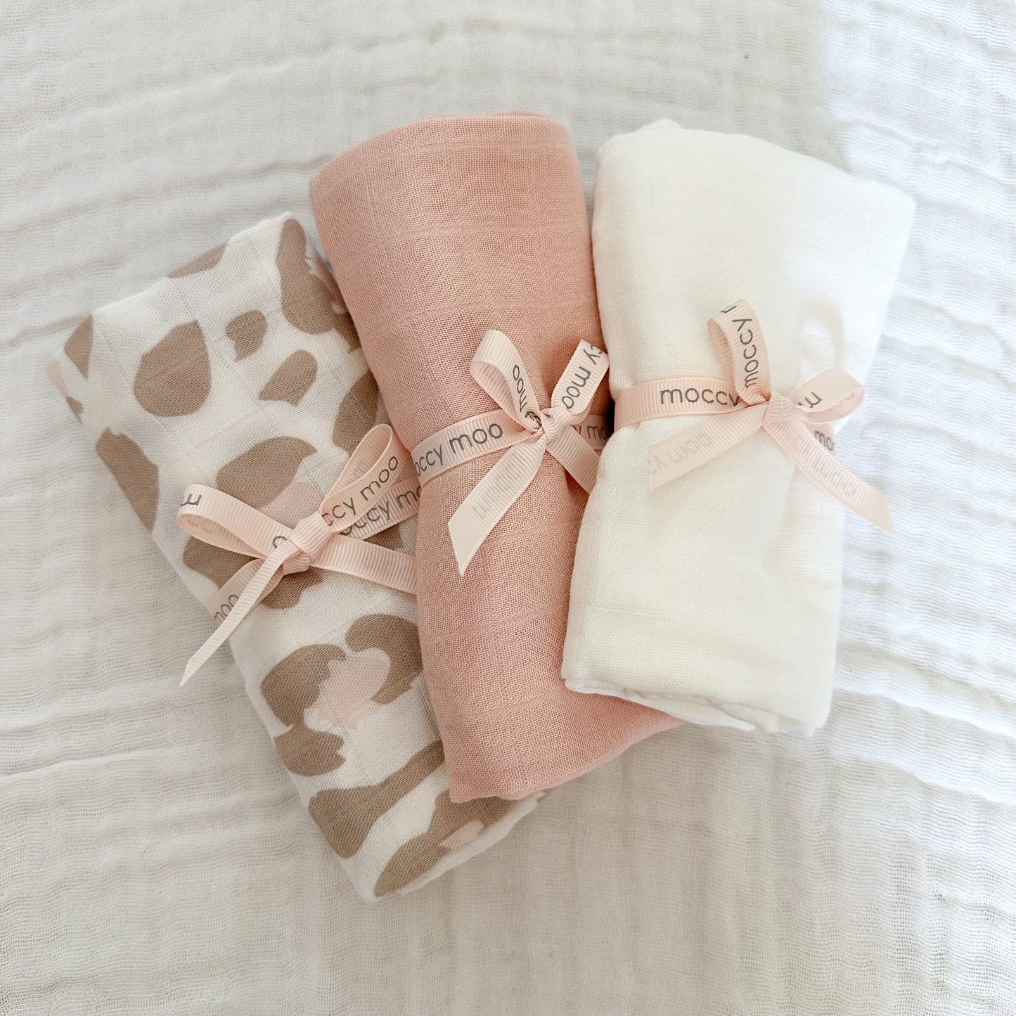 3-pack bamboo muslin 'go-to' cloths - Blush Leopard