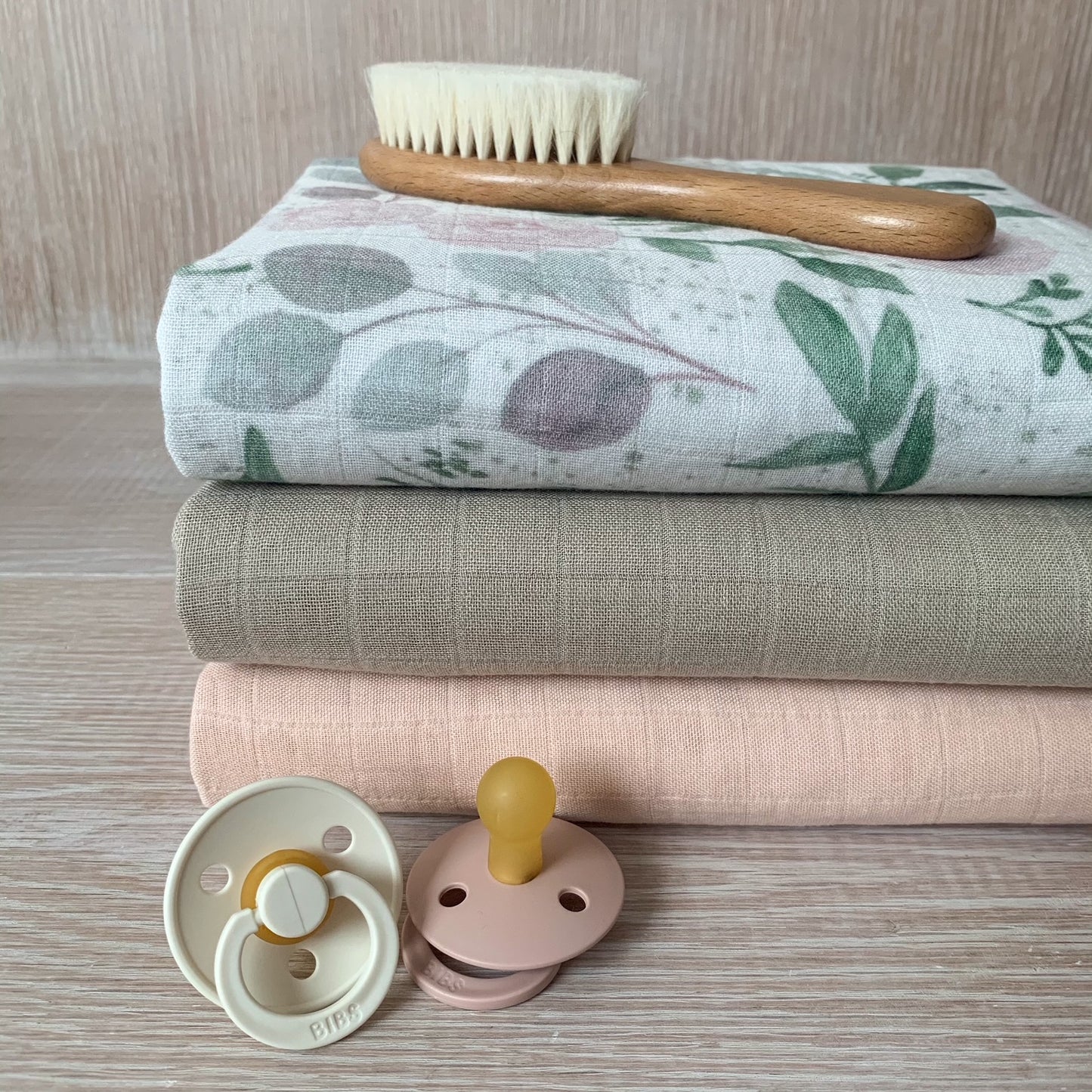 Bamboo muslin 'go-to' cloth - Natural Baby Beige