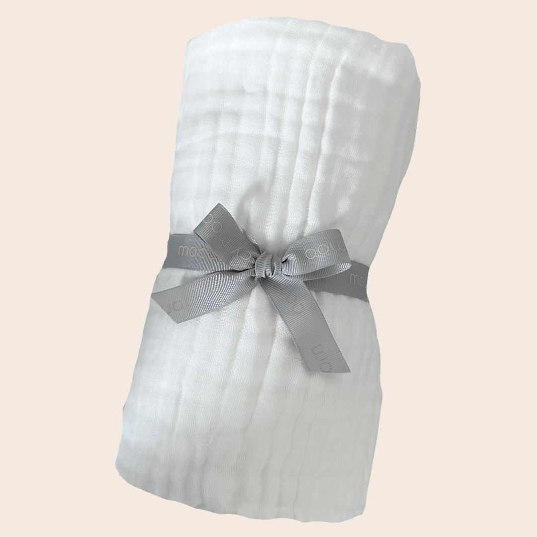 XL Cuddly Organic Cotton swaddle - Crisp White