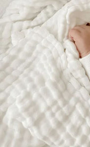 XL Cuddly Organic Cotton swaddle - Crisp White