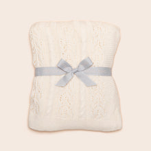 Load image into Gallery viewer, Cable knit baby blanket - Cream
