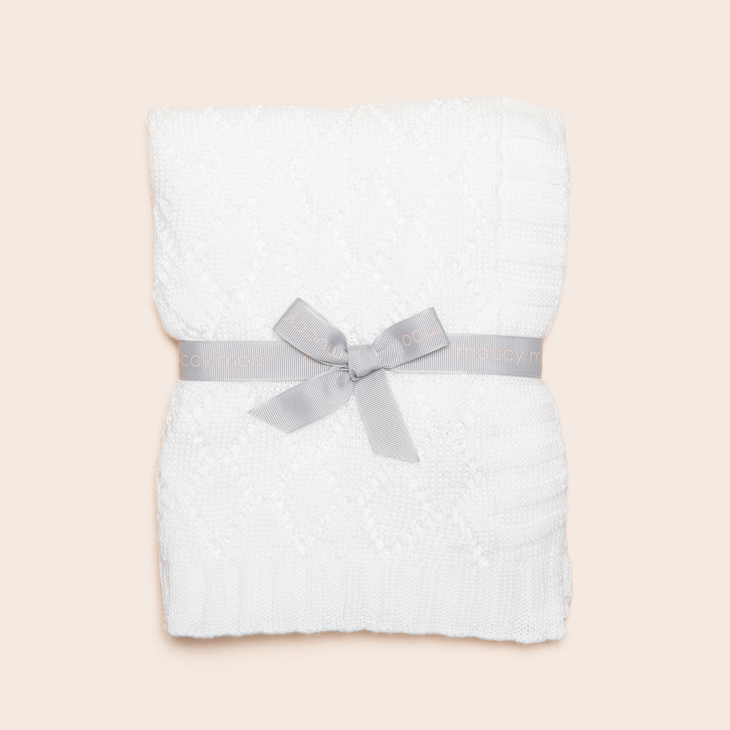 The classic knitted blanket - Crisp white