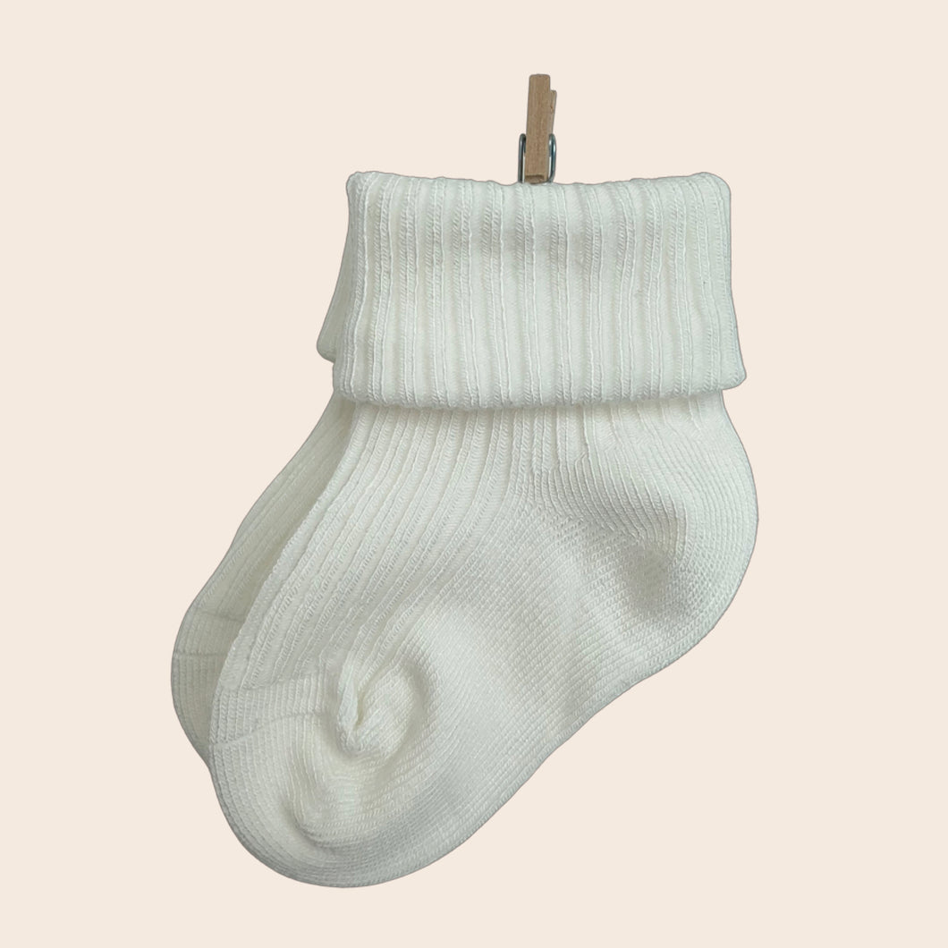 Luxury newborn socks - Classic white