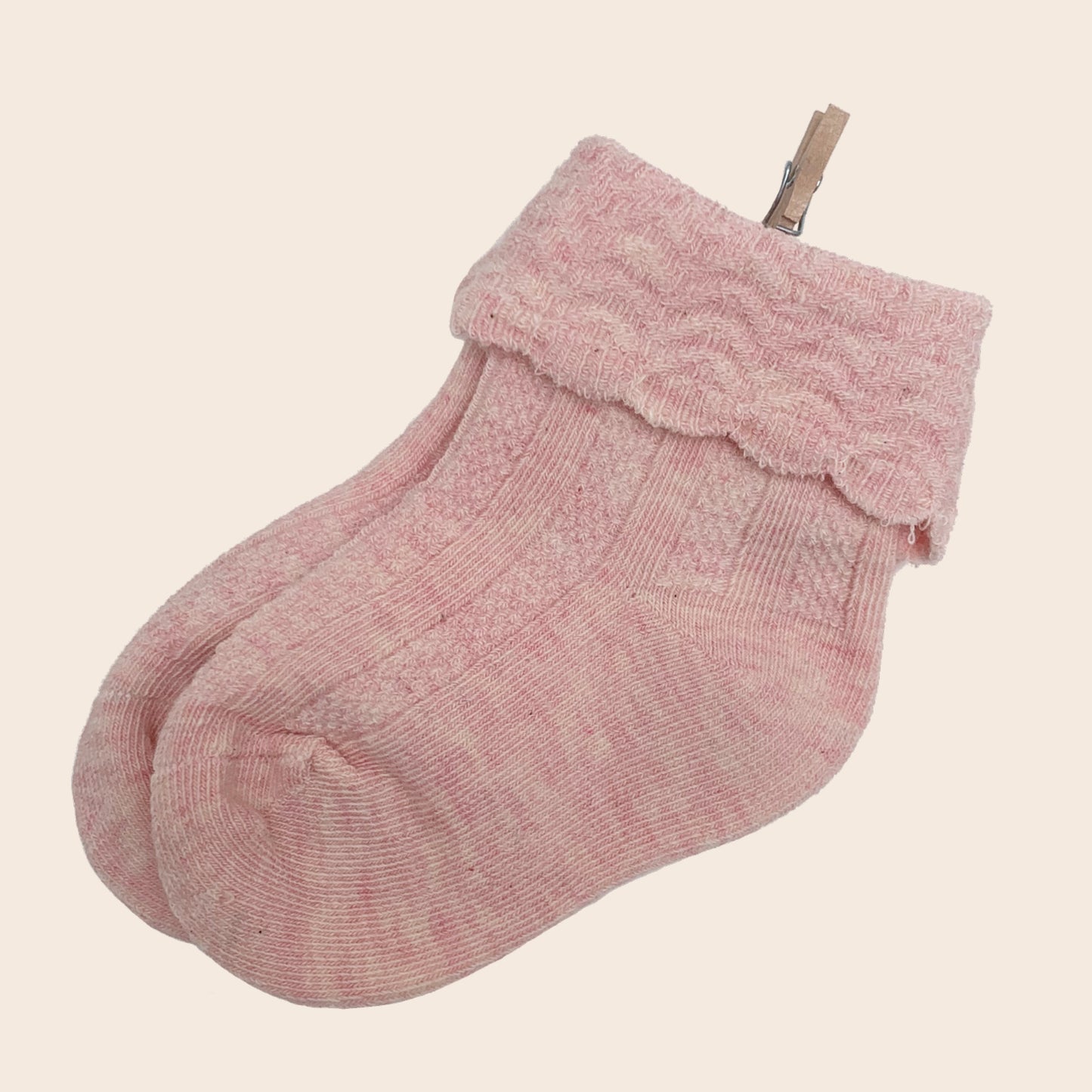 Frilled cable socks - Little pink