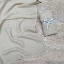 Load image into Gallery viewer, Bamboo muslin &#39;go-to&#39; cloth - Natural stone
