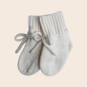 Merino wool newborn booties - Oatmeal