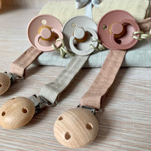 Load image into Gallery viewer, bibs dummy clip tag woodchuck beige neutral
