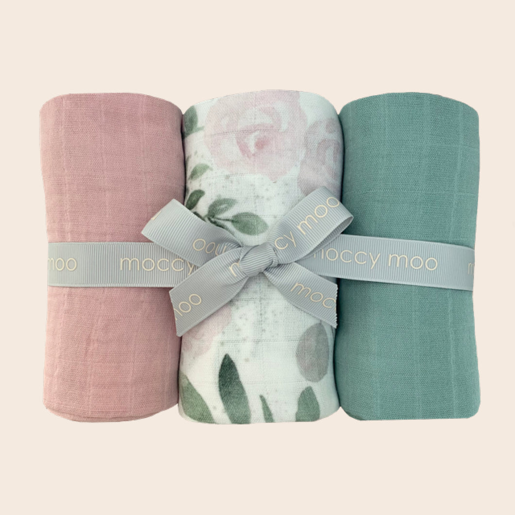 3-pack bamboo muslin 'go-to' cloths - The flower girl